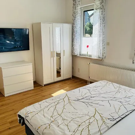 Am Eberbach * شتاتؤُلدِندُرف